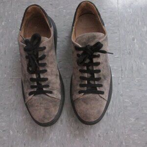 Royal Republic tonal gray suede oxfords